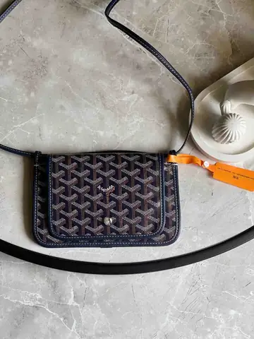 Goyard Plumet Pouch Wallet Black Goyardine Canvas product photo in Karama, Dubai