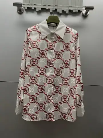 Gucci button up shirt in Dubai