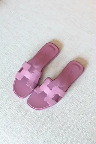 Hermes Women Sandals in Dubai