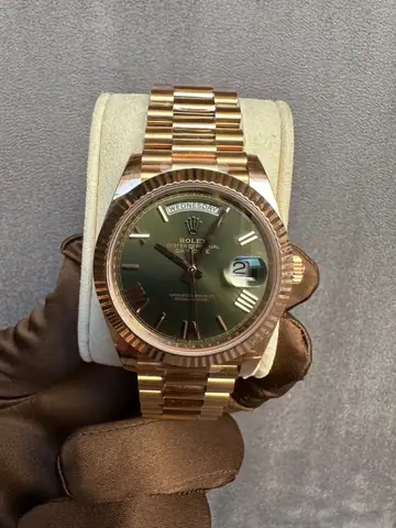 Rolex Day Date 40 Olive Green Rose Gold 40 mm product photo in Karama, Dubai